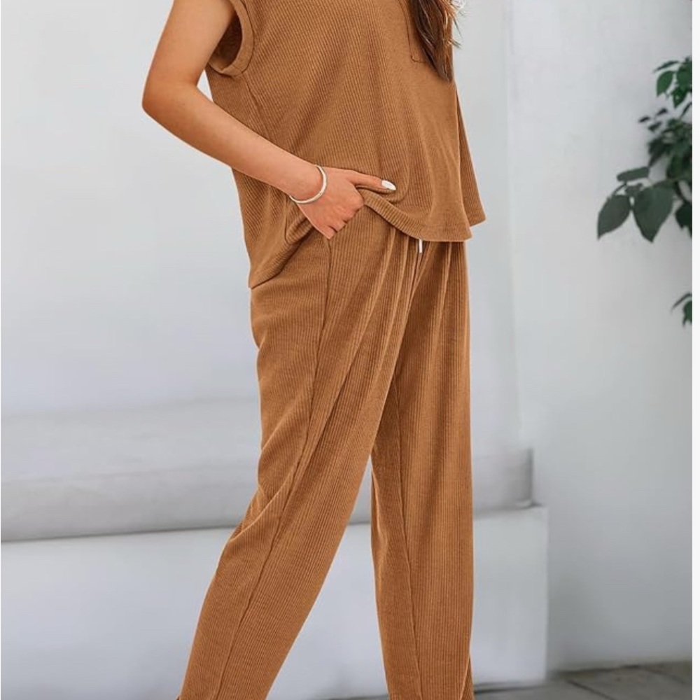 Amazon Women's Brown Track Pants